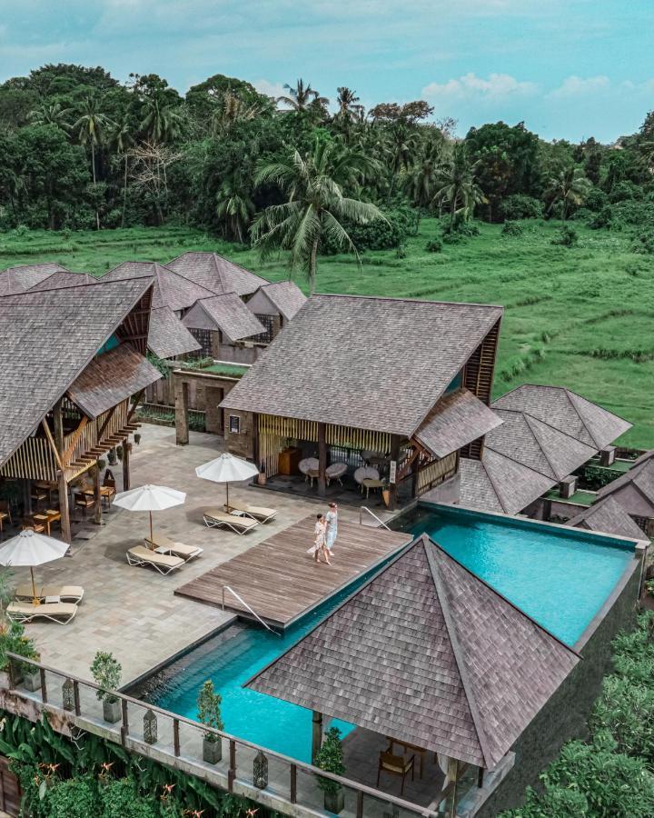 Tejaprana Bisma - Chse Certified Hotel Ubud  Ngoại thất bức ảnh The resort's main pool