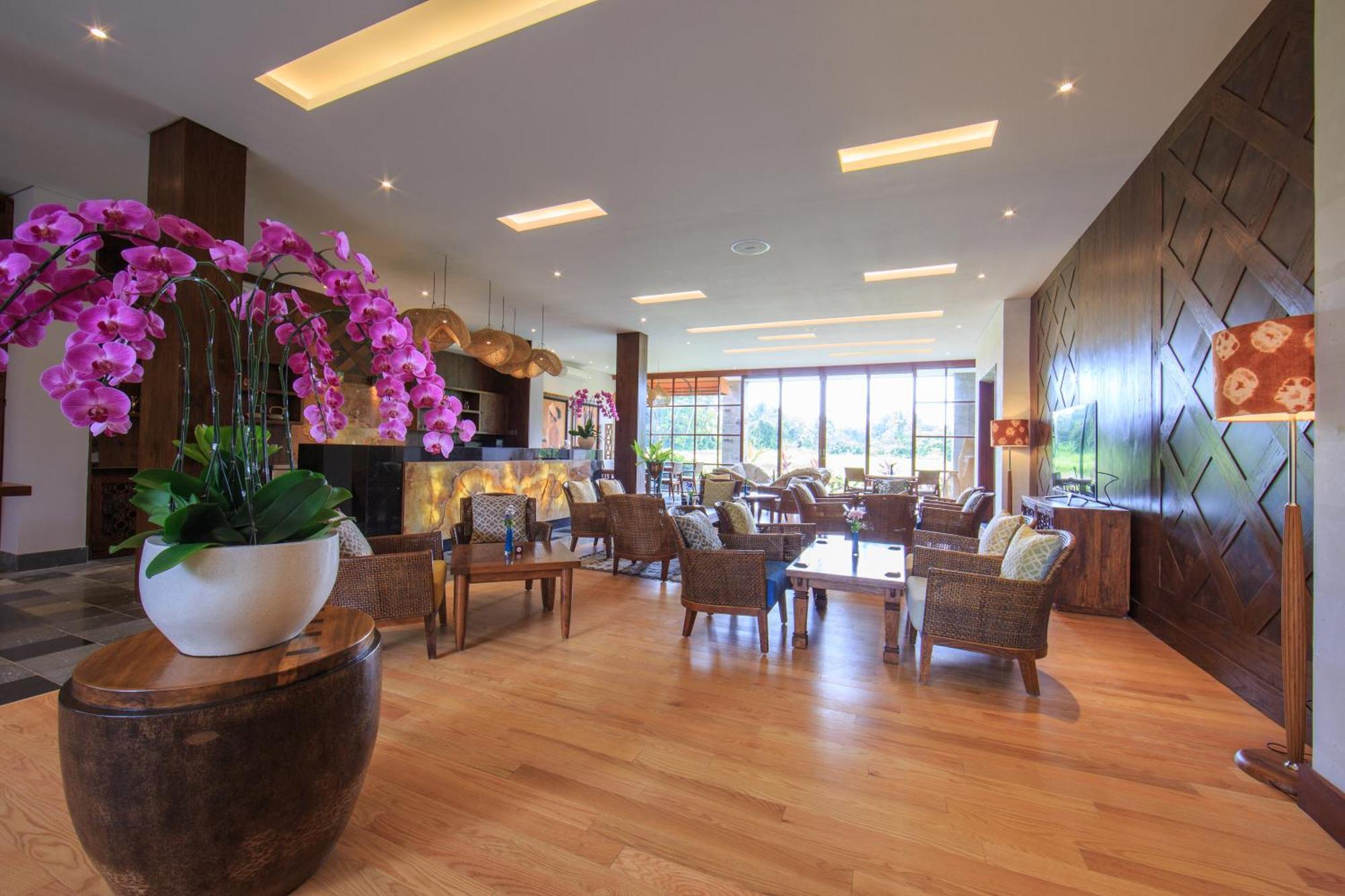 Tejaprana Bisma - Chse Certified Hotel Ubud  Ngoại thất bức ảnh The interior of the lounge